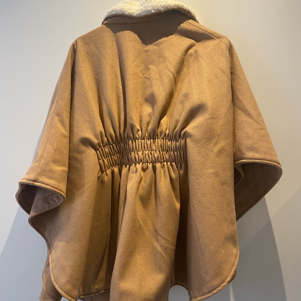 Wool coat - Picture 4 of 5